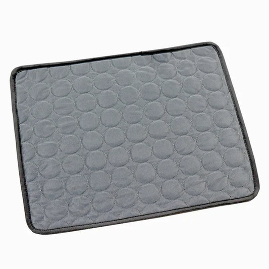 Hands-Free Pet Cooling Mat for Dogs and Cats – Self-Cooling, Portable Summer Bed